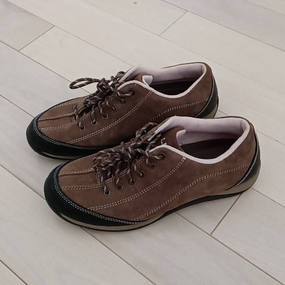 L.L. Bean Women's Sport Suede Lace Up Leather Casual Sneakers Shoes Brown Size 7